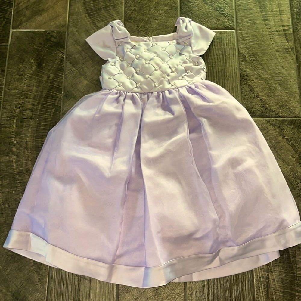 Cinderella light lavender dress w/ petticoat underneath